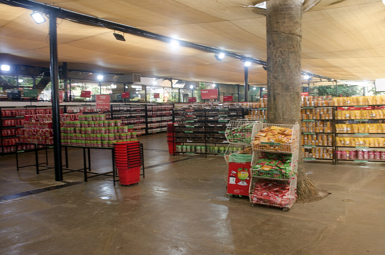 Mapro Garden strawberry farm and food court, Mahabaleshwar